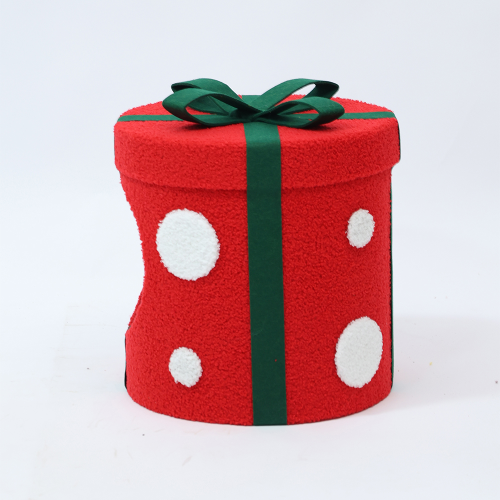 CATIO Christmas Gift Box Cat Bed With Scratching Pad 35x35x36cm - Image 6